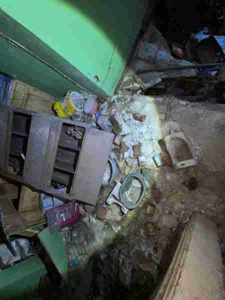 14475 Robson (47).jpg